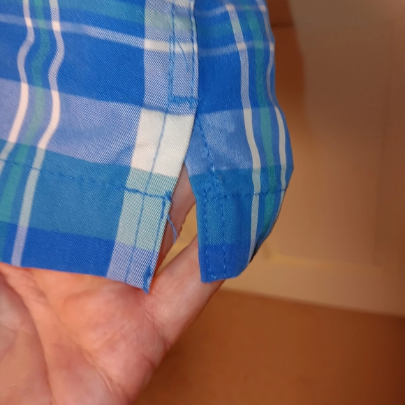 Quick  Silver Mens Short Sleeve Shirt EUC - Picture 3 of 5